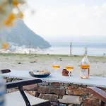 فندق Oniropagida