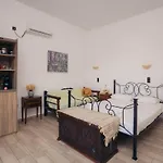 Hotel Oniropagida *